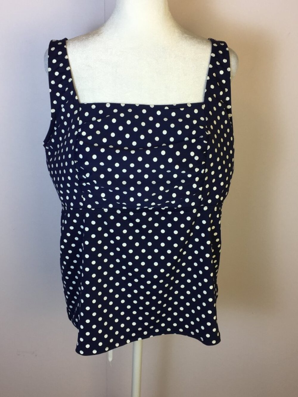 Land's End Tankini Top Sz 16WDDD Navy Blue Polka Dot Square Neck Padded Swimwear